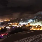 Skis Aux Pieds Pour 3 Pers., Rénové Et Accessible, Idéal Plagne Centre - Fr-1-455-128