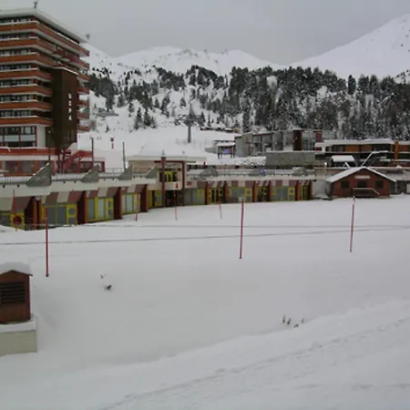 Skis Aux Pieds Pour 3 Pers., Rénové Et Accessible, Idéal Plagne Centre - Fr-1-455-128 La Plagne