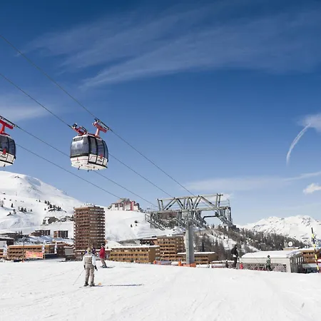 Skis Aux Pieds Pour 3 Pers., Rénové Et Accessible, Idéal Plagne Centre - Fr-1-455-128